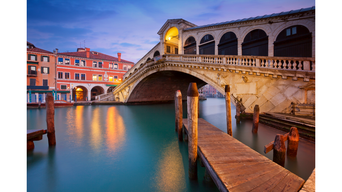 Bus rental for Venice - City of bridges