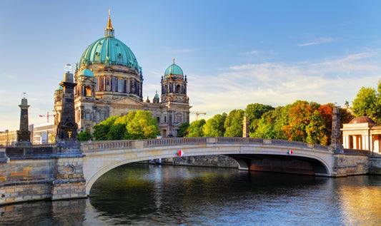 Navigating Berlin Coach Hire Options: What You Need to Know