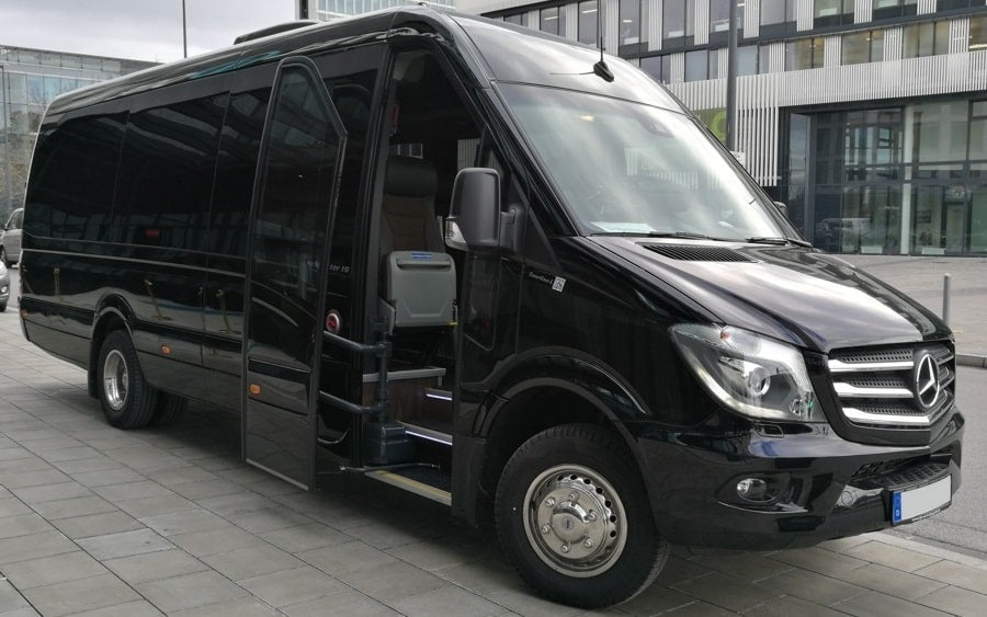 Hiring a Minibus For Europe Tour: Is it worthwhile?